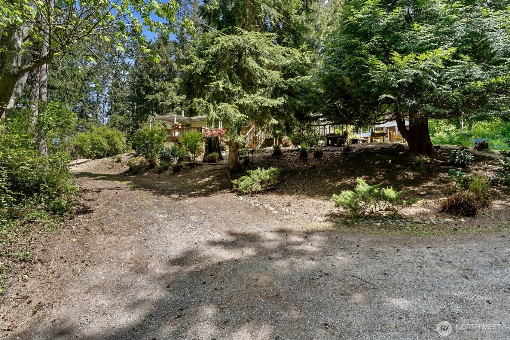 Property Photo: 987 Rowe Road WA 98282