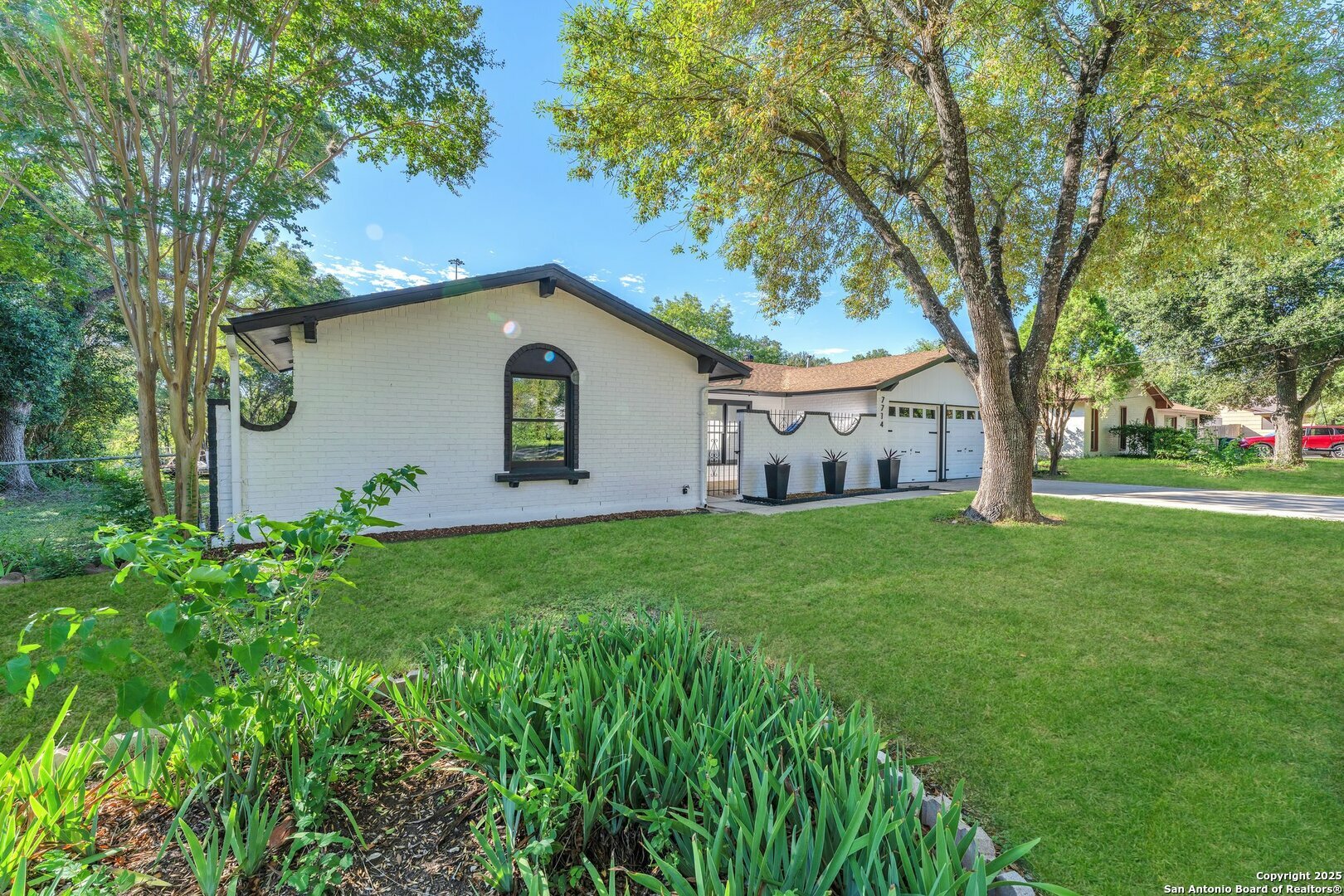 Property Photo: 7714 Green Glen TX 78255