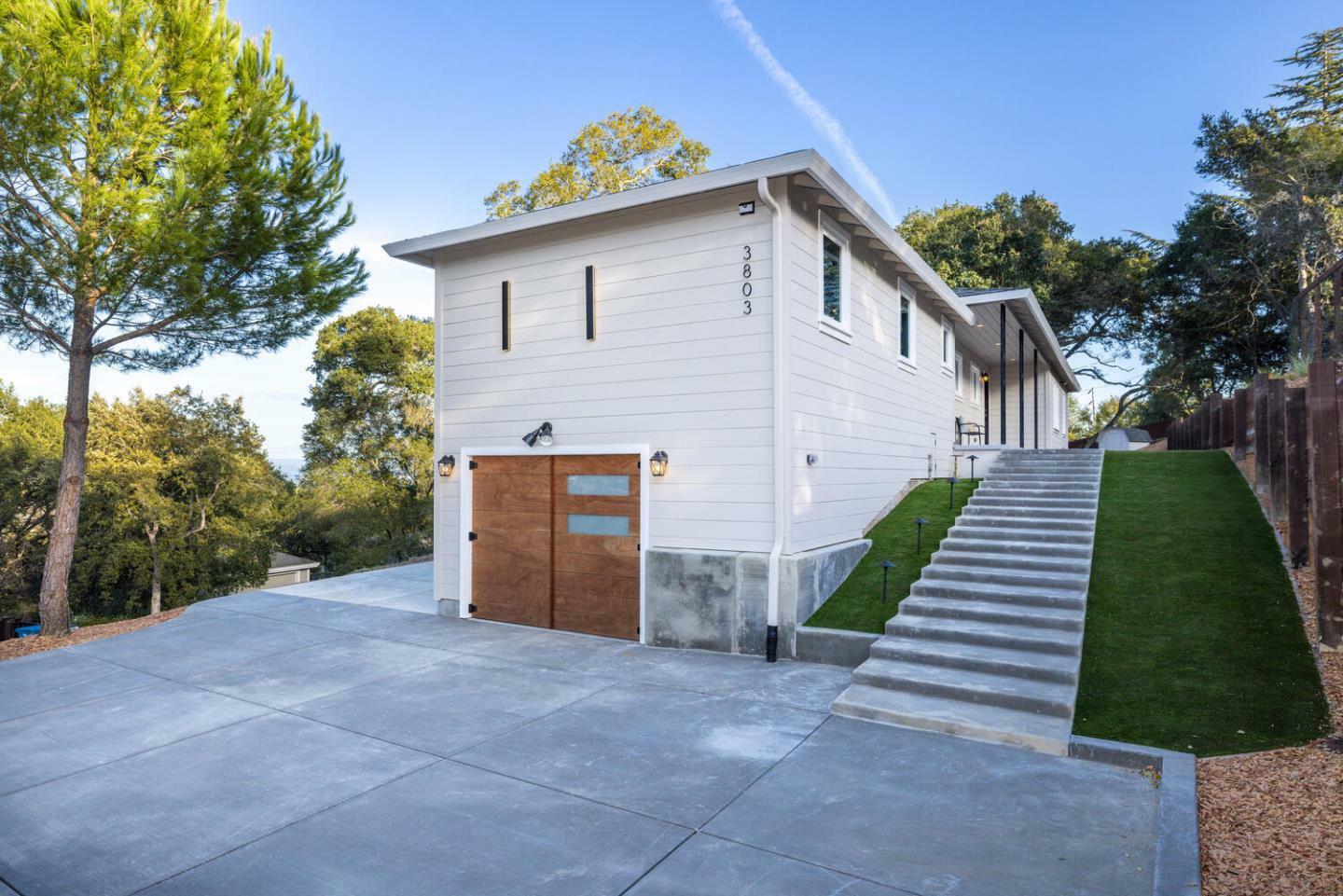 Property Photo: 3803 Hamilton Way CA 94062