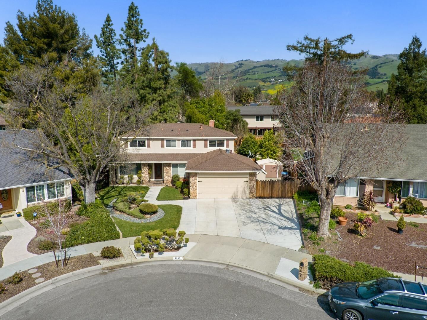 Property Photo: 3059 Oldfield Way CA 95135