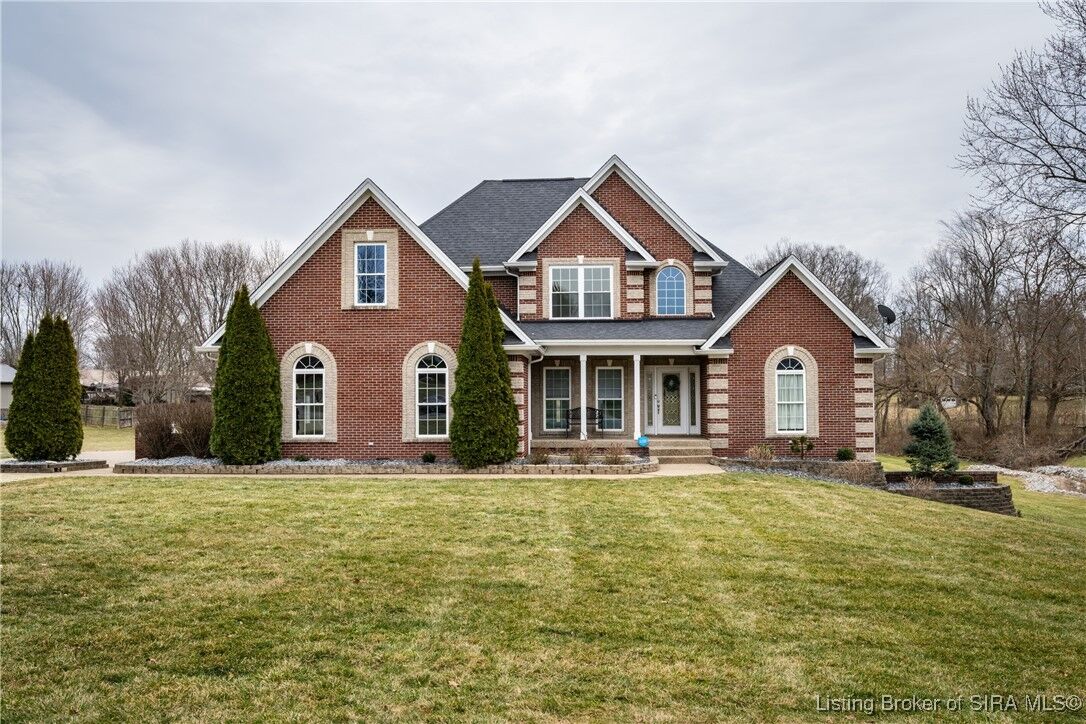 Property Photo:  5815 Ridgefield Drive  IN 47111 