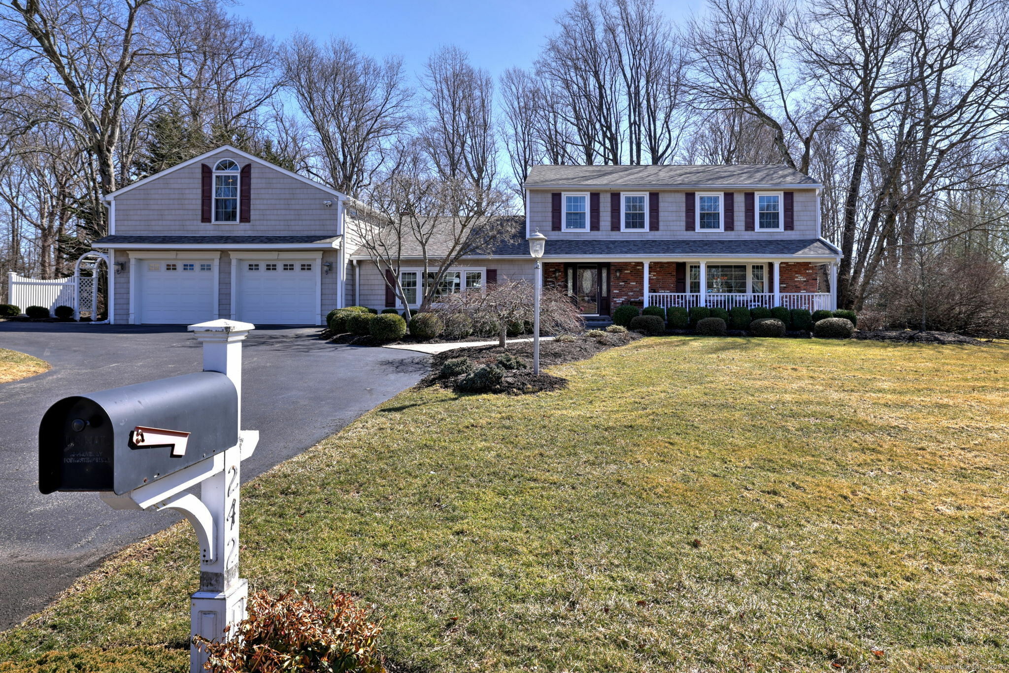 Property Photo:  242 Currier Drive  CT 06477 