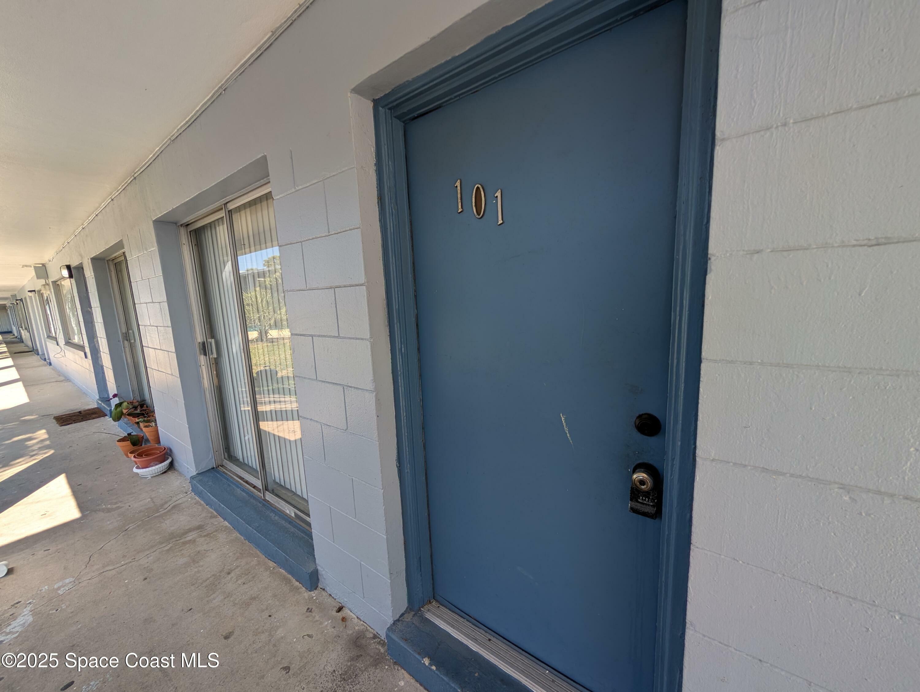Property Photo: 140 Minna Lane FL 32953