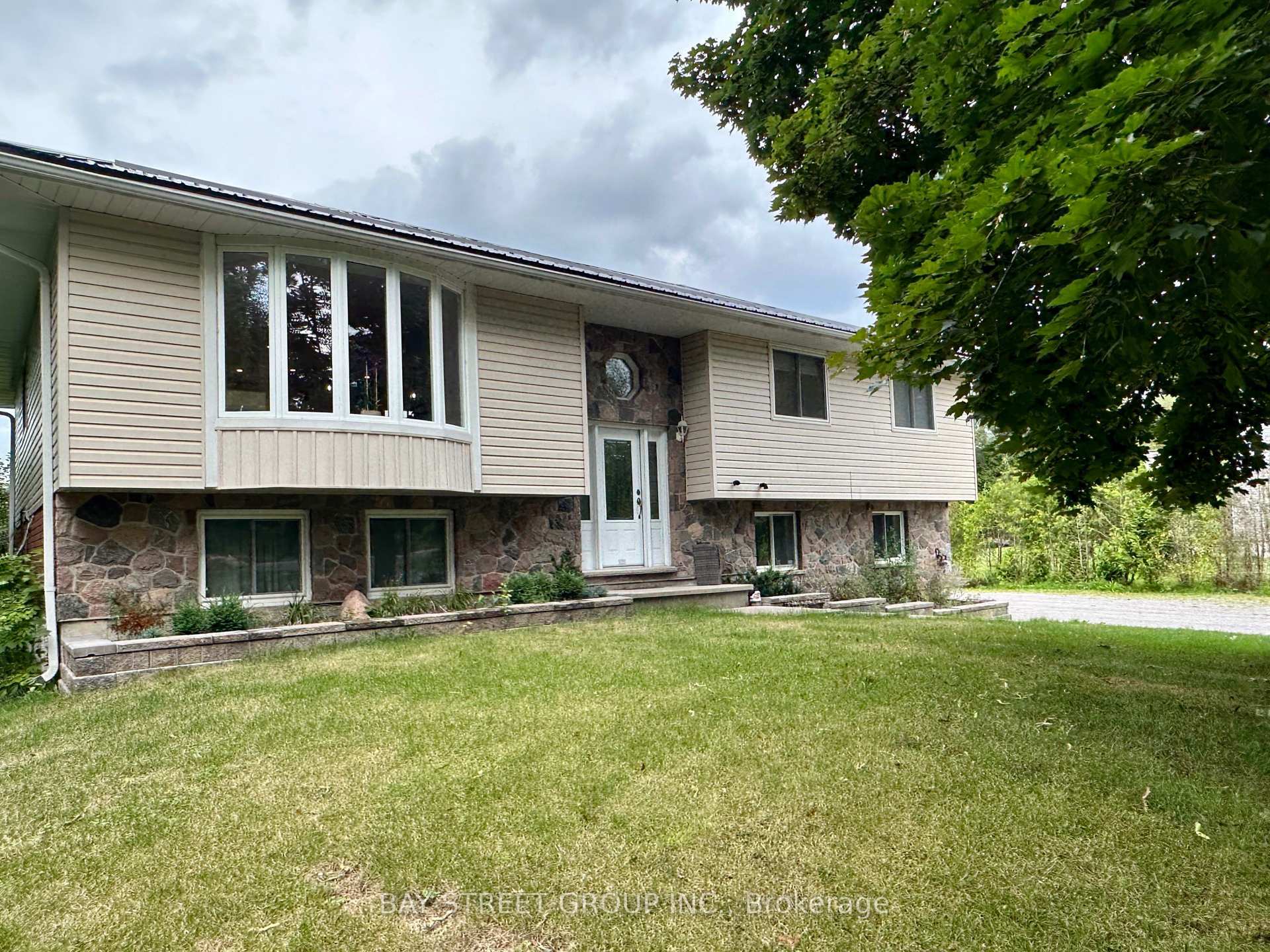 Property Photo: 5173 Rice Lake Drive N ON K0L 1E0