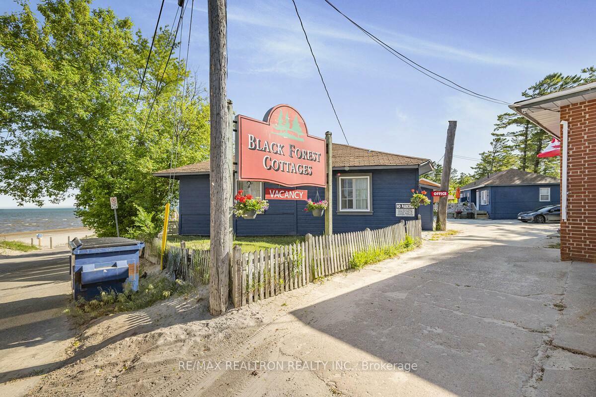 11 12th Street N  Wasaga Beach ON L9Z 2J9 photo