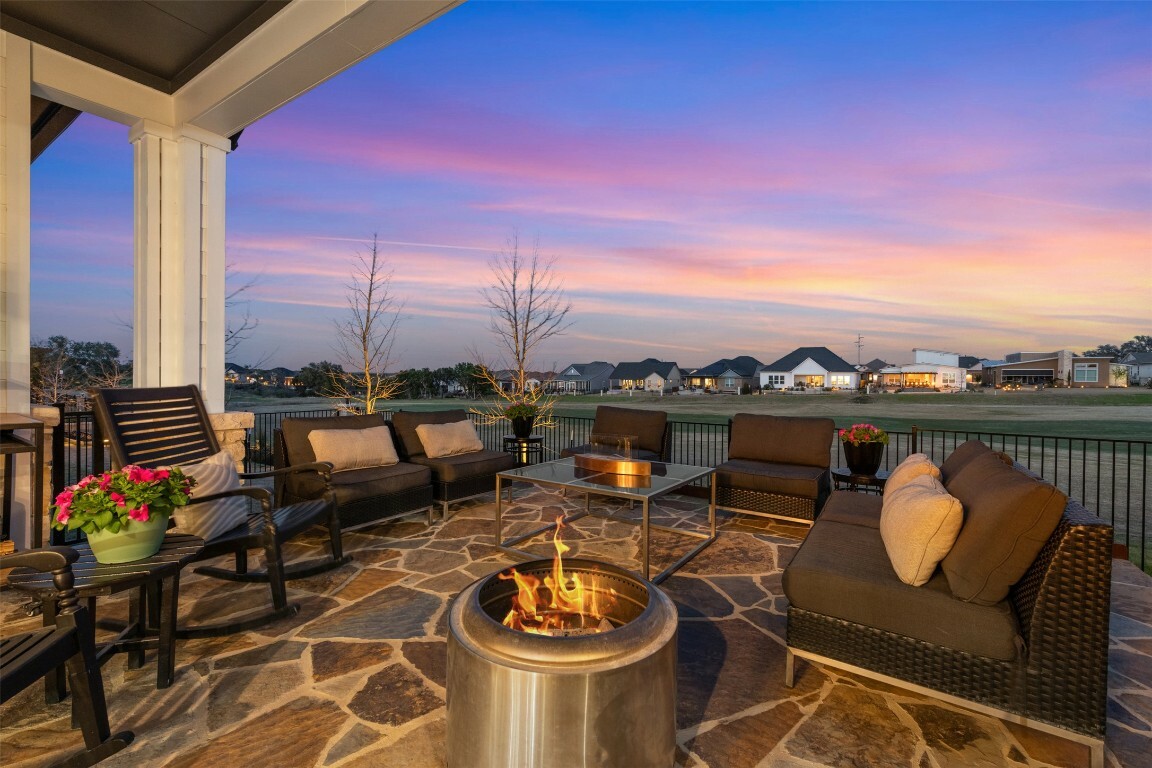Property Photo: 1316 Dancing Oak Lane TX 78666