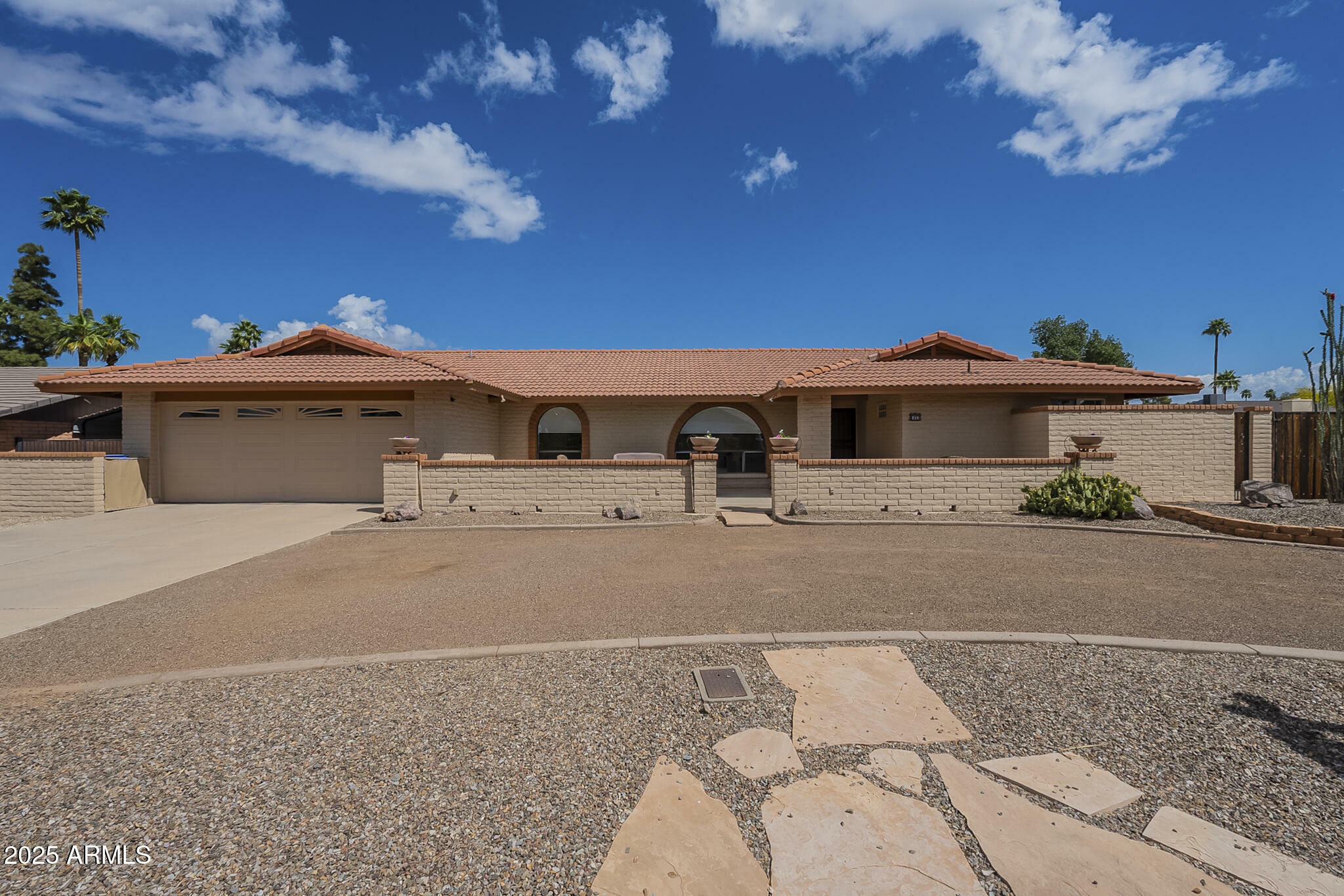 218 E Caribbean Lane  Phoenix AZ 85022 photo