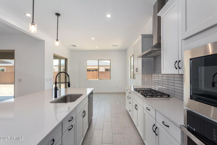 Property Photo: 24116 N 172nd Avenue AZ 85387