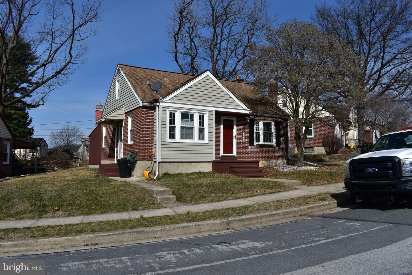 Property Photo: 1619 Cortland Avenue PA 19607
