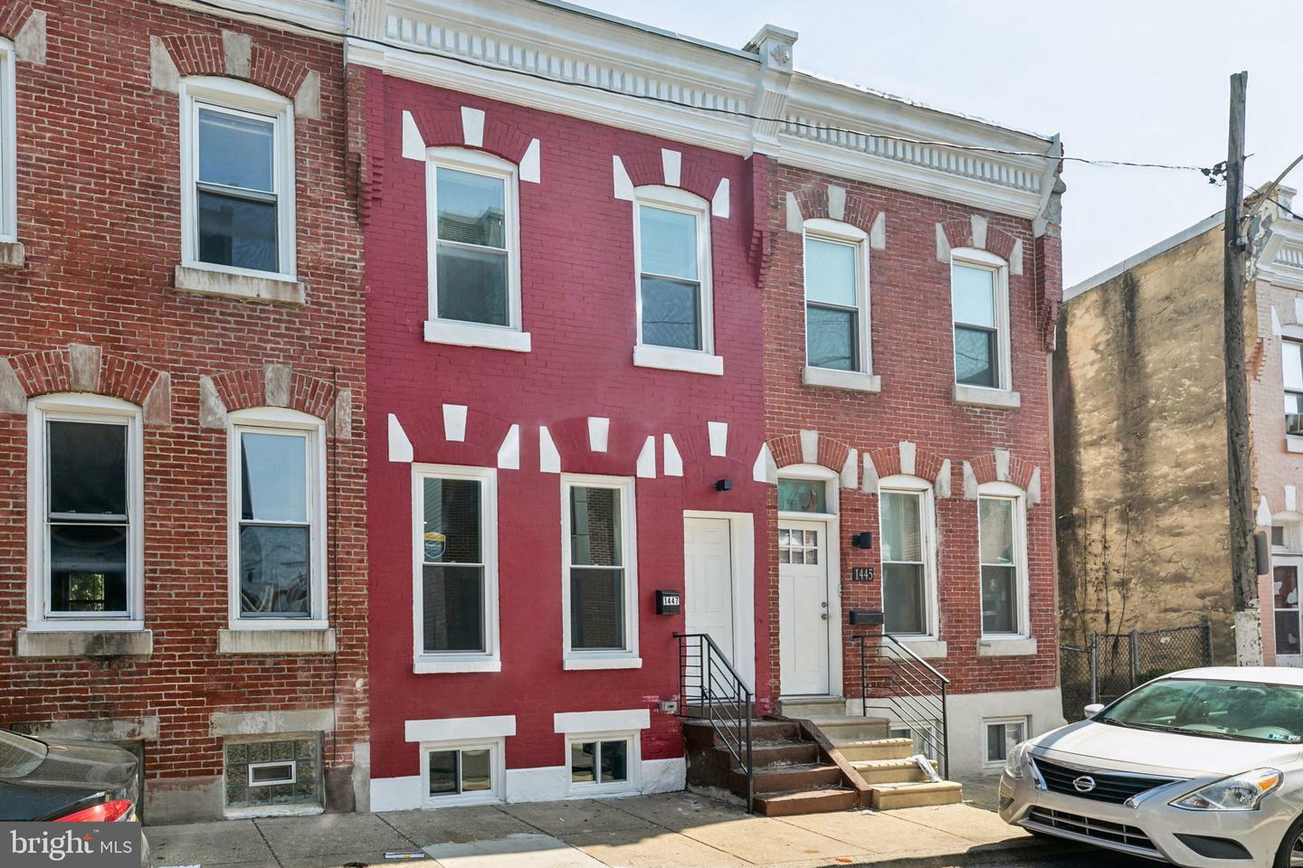 Property Photo: 1447 N Dover Street PA 19121