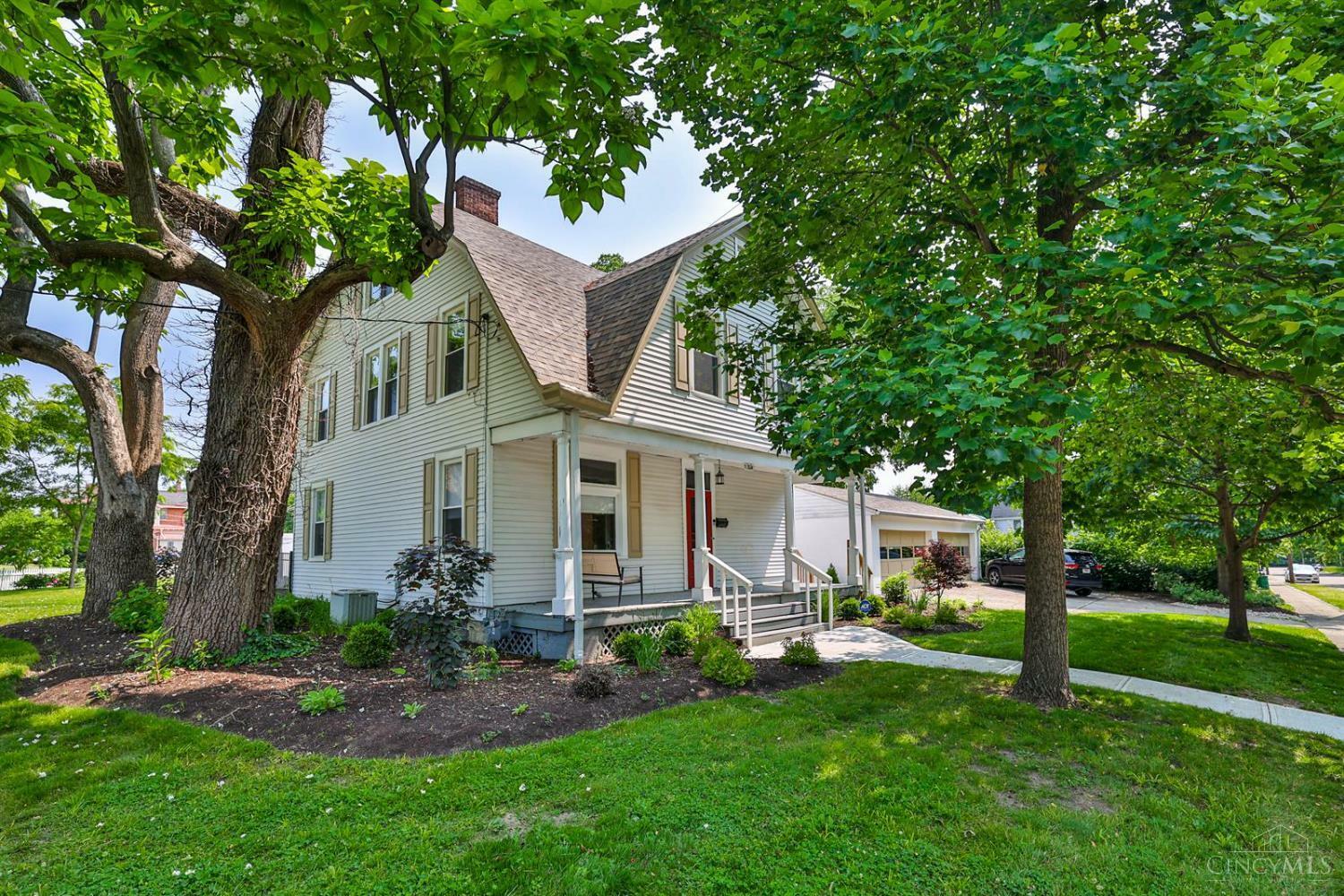 Property Photo: 304 Cleveland Avenue OH 45246