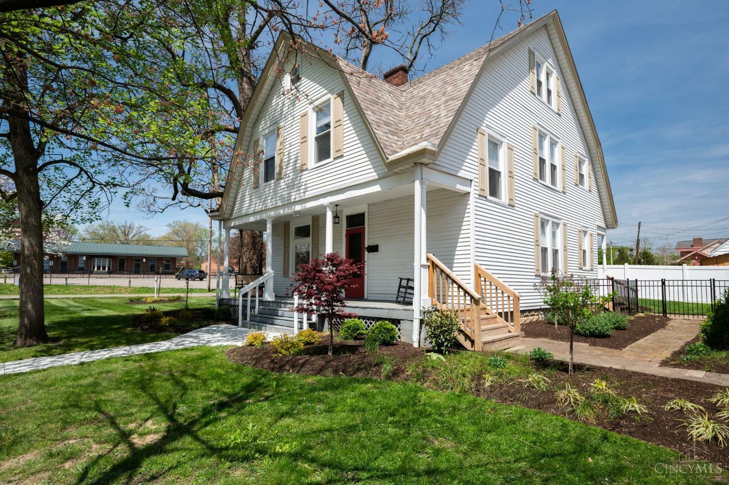 Property Photo: 304 Cleveland Avenue OH 45246