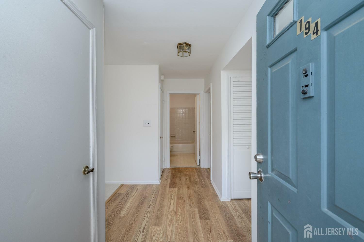 Property Photo: 194 Yorkshire Court NJ 08857