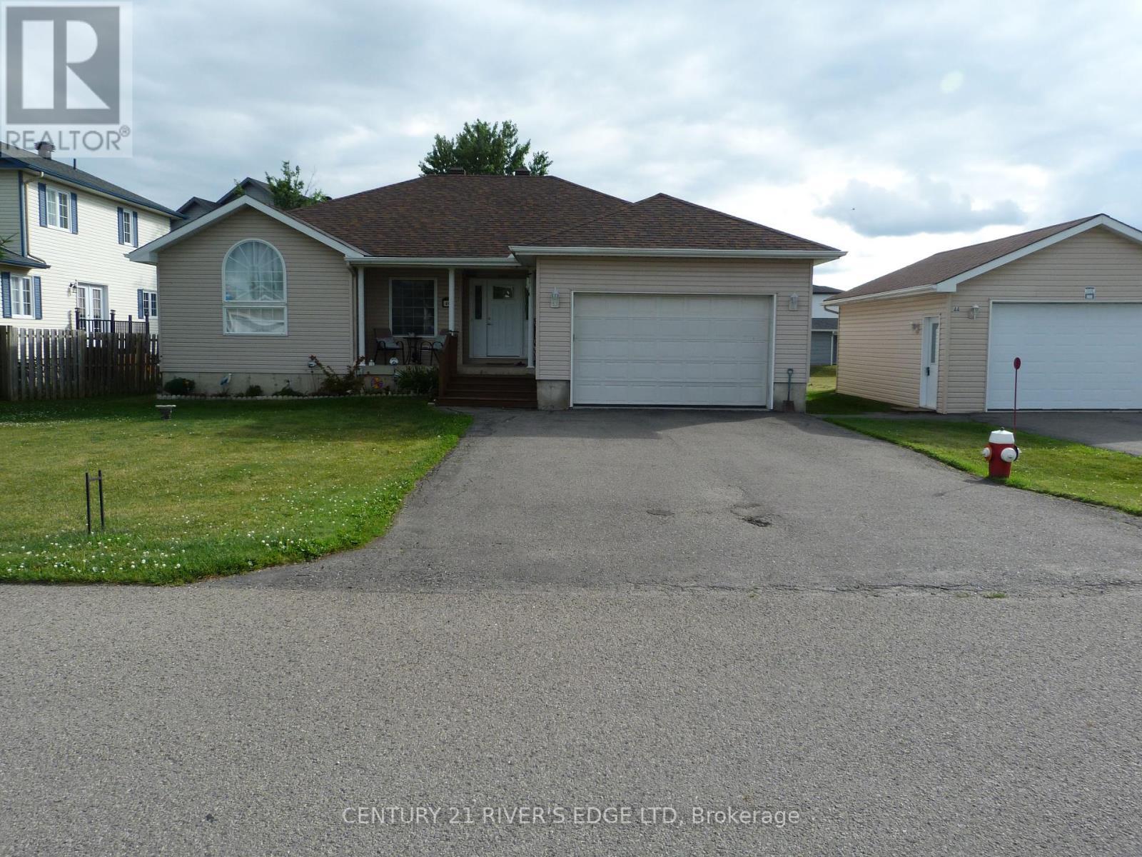 Property Photo: 40 Lori Lane ON K0C 2H0