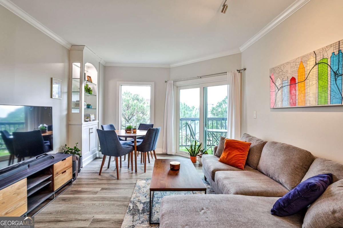 Property Photo: 1 Biscayne Drive NW 706 GA 30309