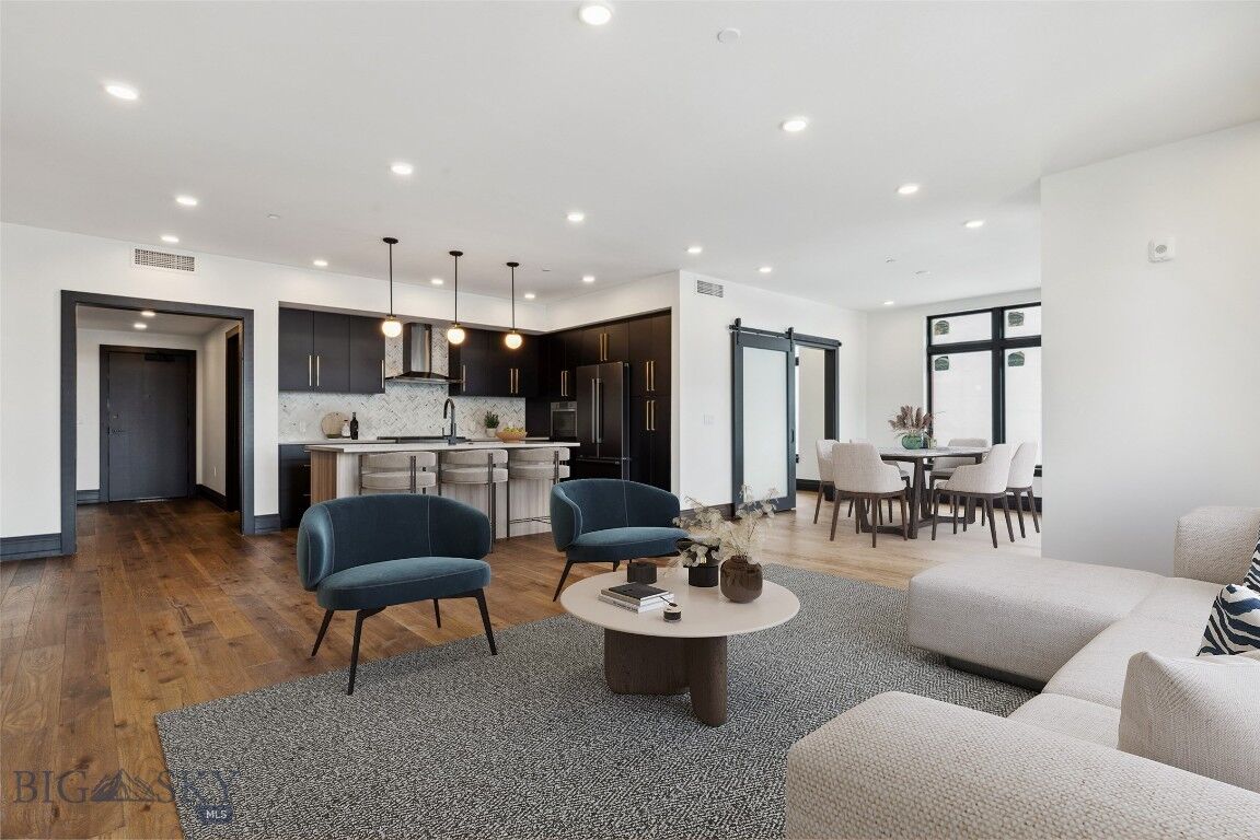 Property Photo: 315 N Tracy Avenue 202 MT 59715