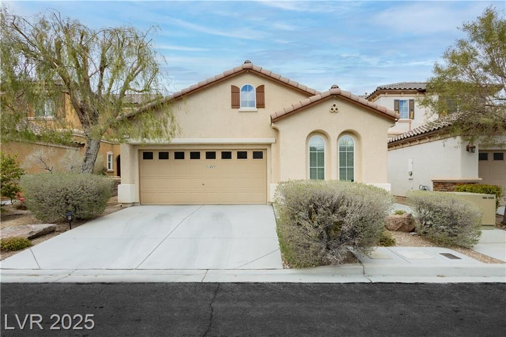 Property Photo:  11220 Robin Park Avenue  NV 89138 