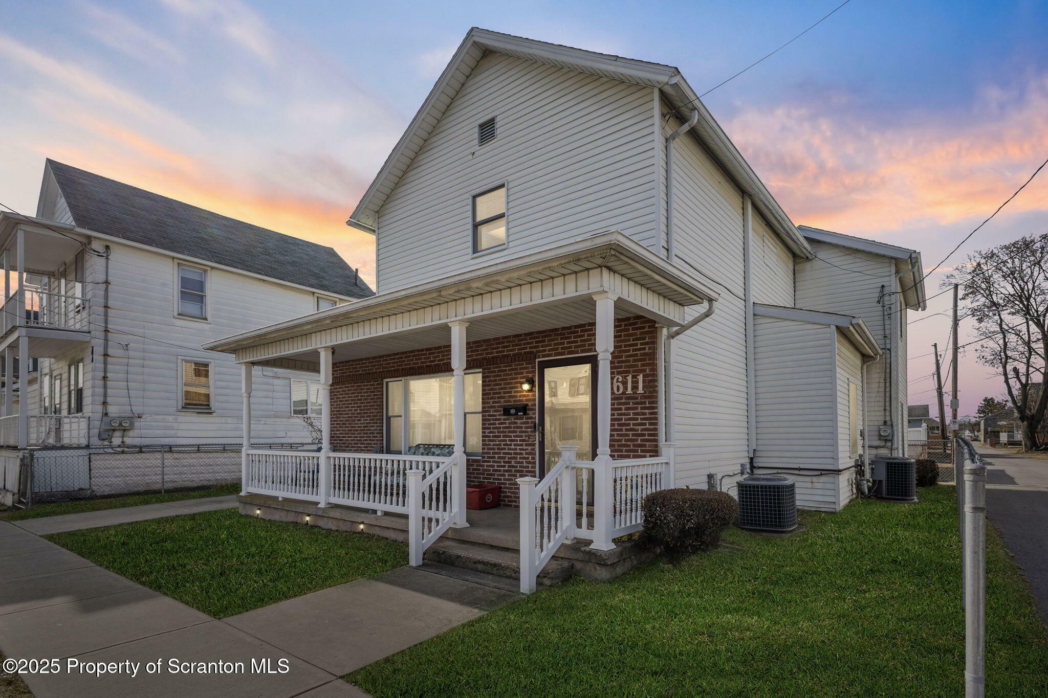 Property Photo: 611 Court Street PA 18508