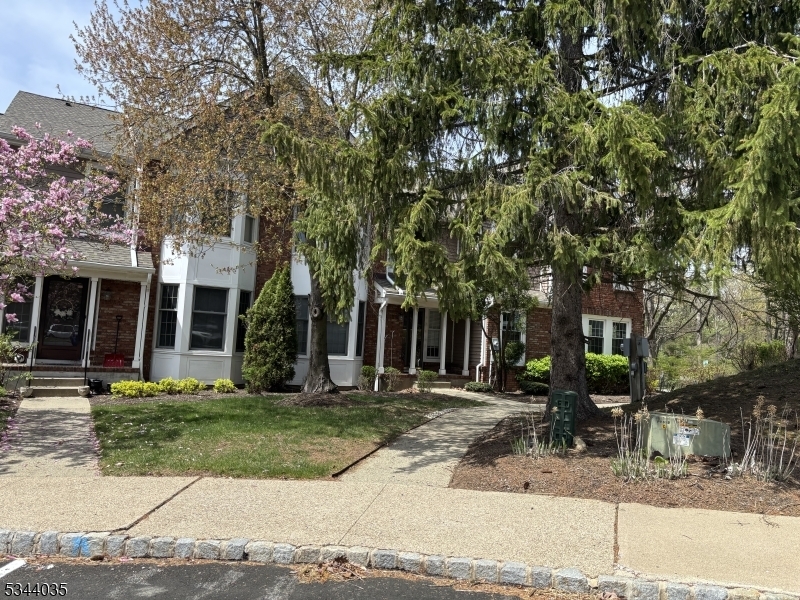 Property Photo: 135 Hawthorne Ct NJ 07866