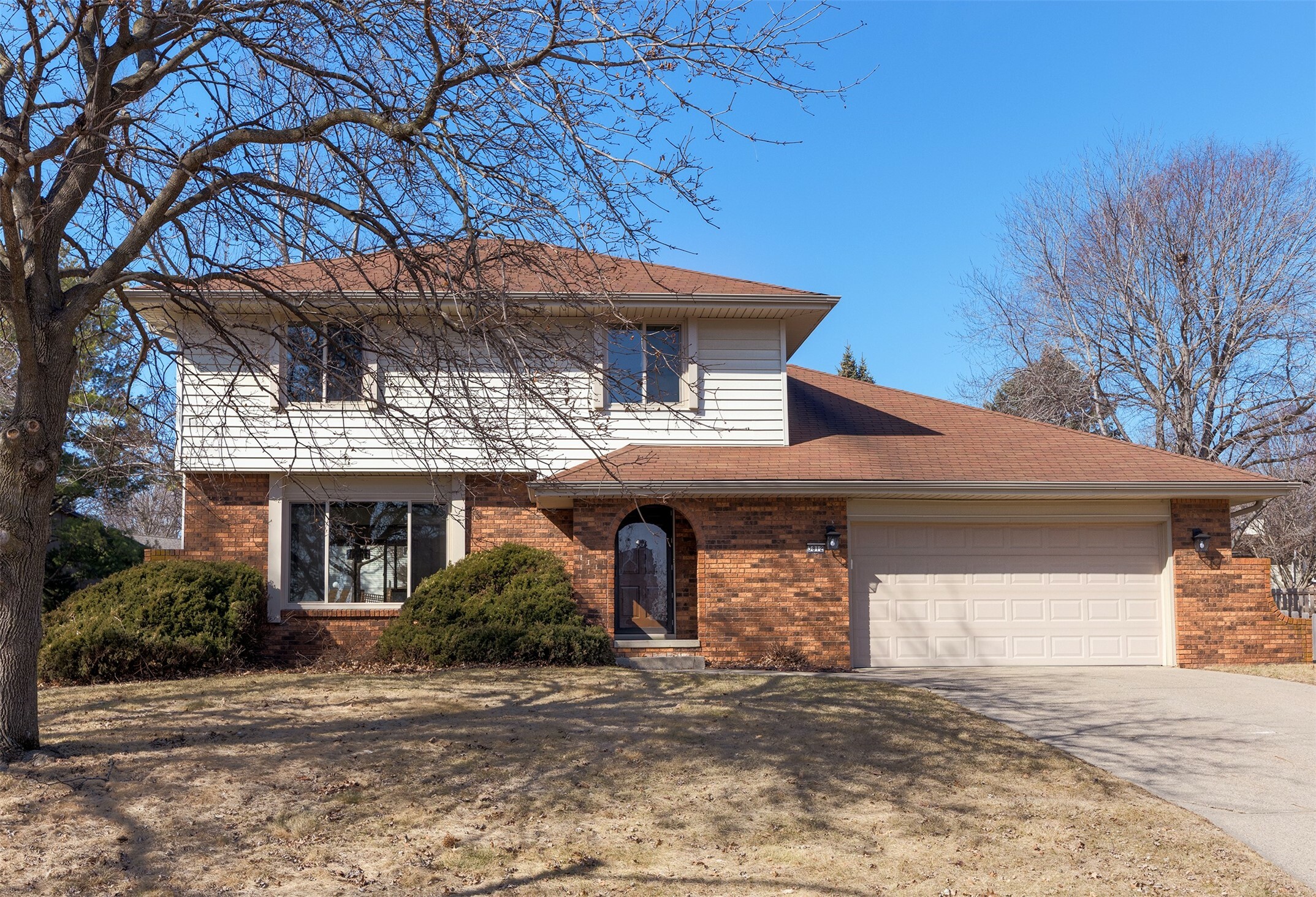 Property Photo:  3812 Mary Lynn Drive  IA 50322 