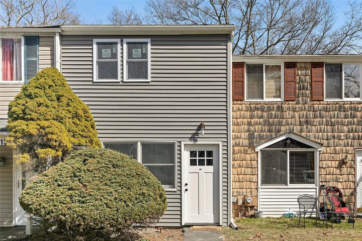 Property Photo: 14 Wooded Way NY 11933