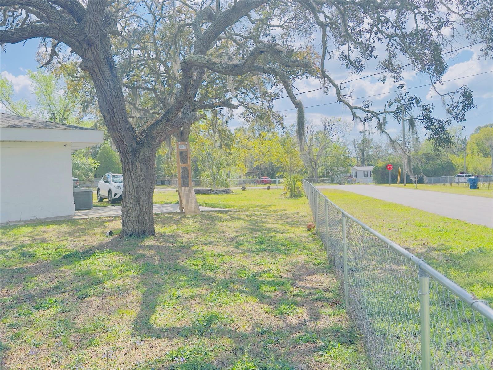 Property Photo: 7143 Sealawn Drive FL 34606