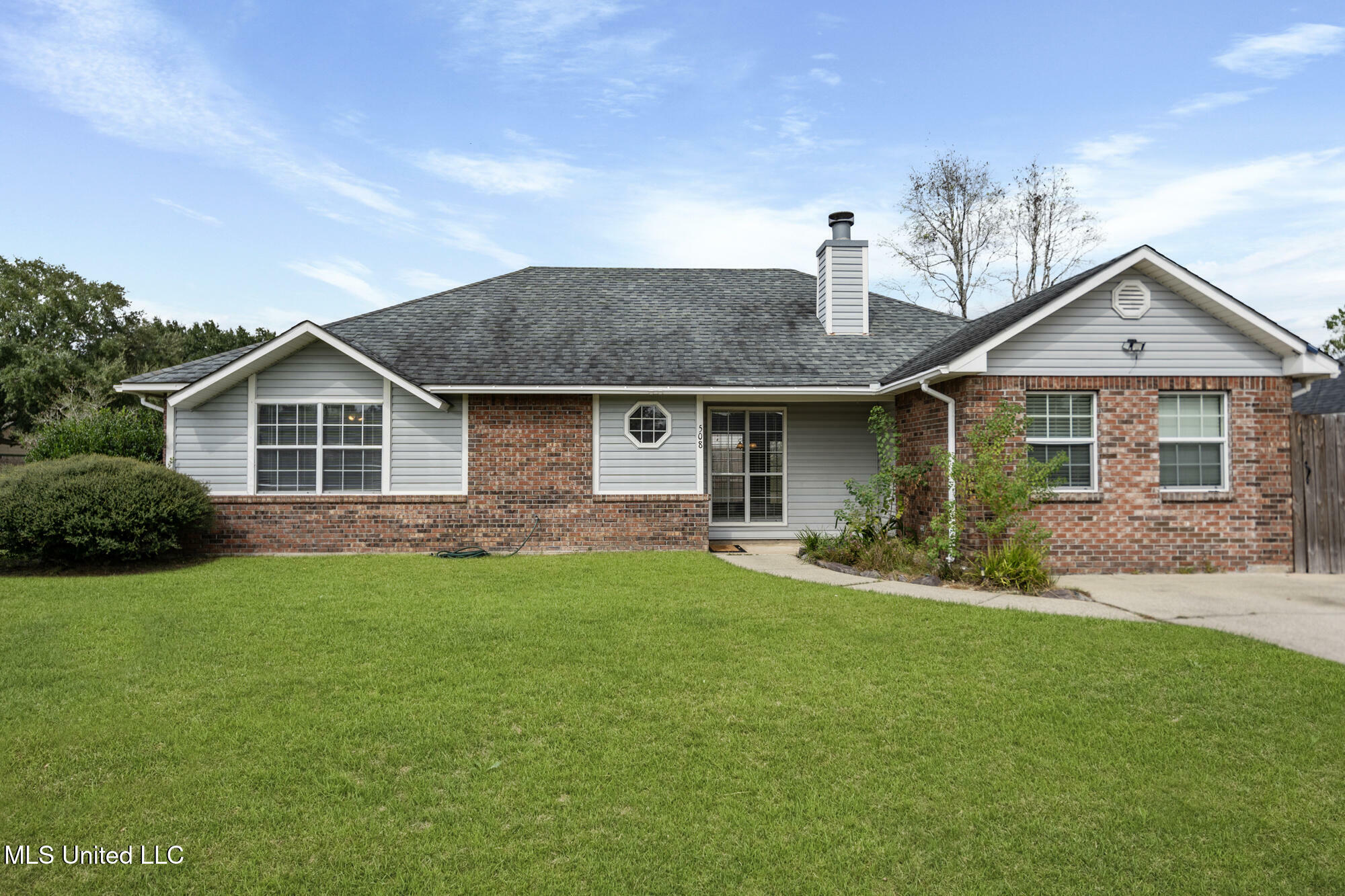 508 Woodward Drive  Ocean Springs MS 39564 photo