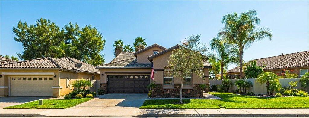 Property Photo: 28629 Raintree Drive CA 92584