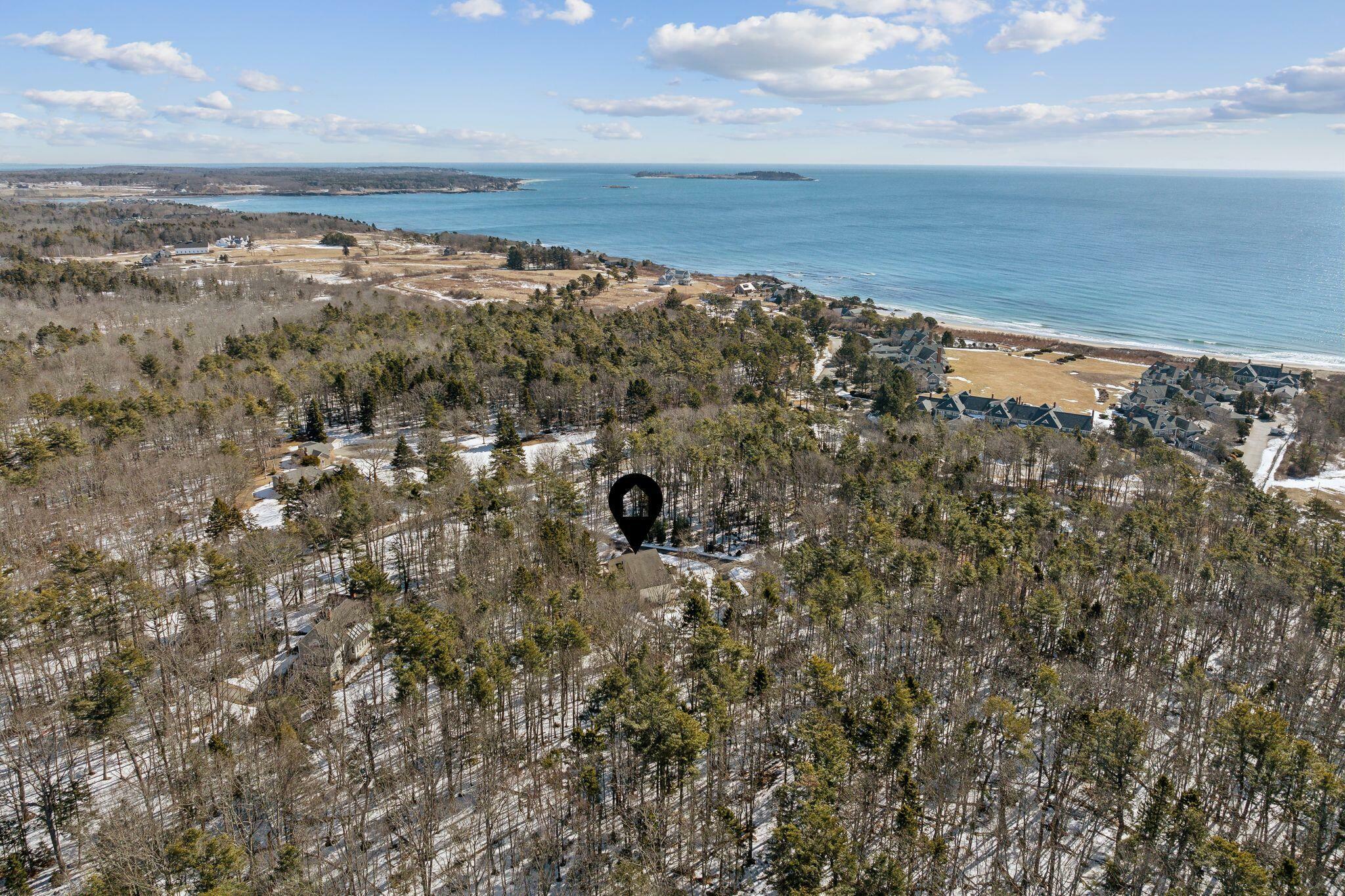 Property Photo: 15 Kirkwood Road ME 04074
