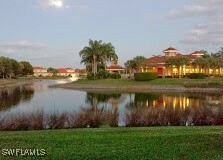 Property Photo:  5120 W Hyde Park Court 104  FL 33912 