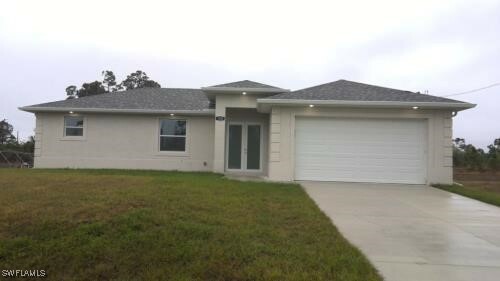 Property Photo:  1252 Edna Street E  FL 33974 