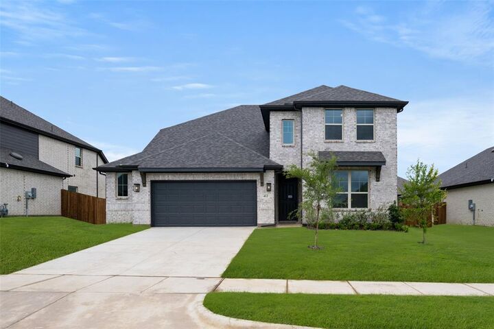 Property Photo: 412 Wabash Drive TX 75167
