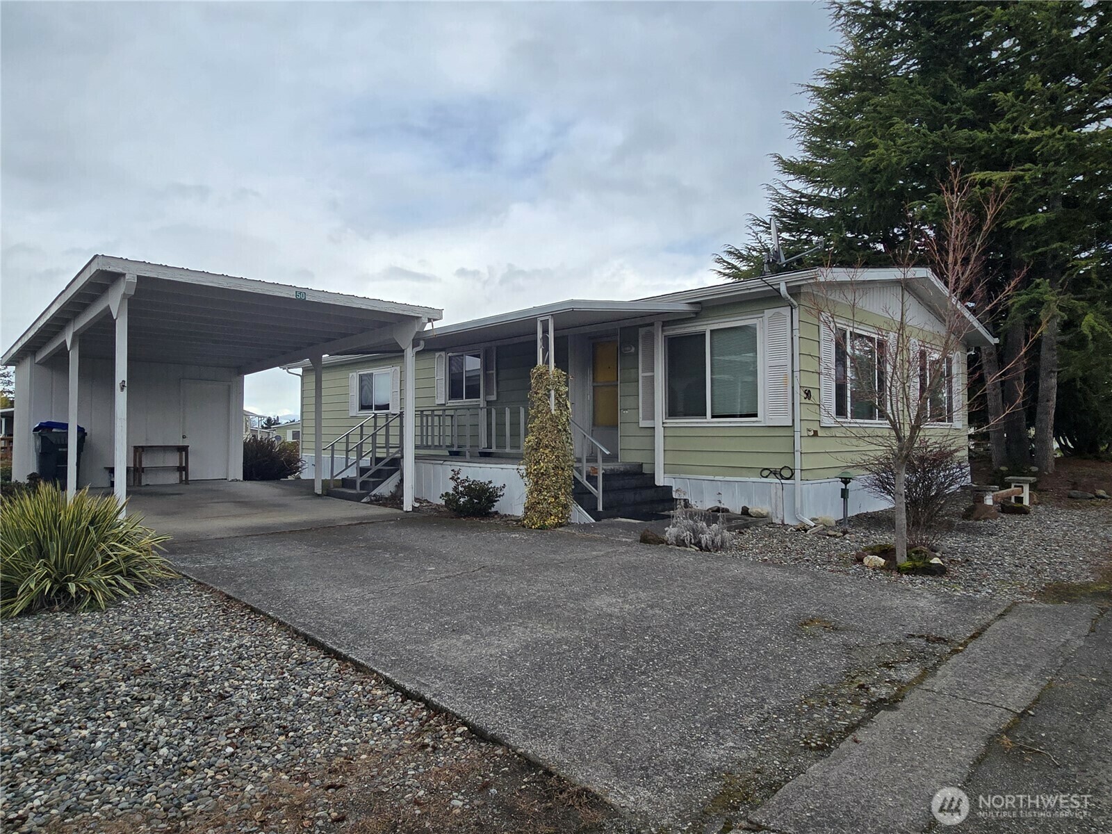 Property Photo: 50 Juniper Mobile Estates 50 WA 98382