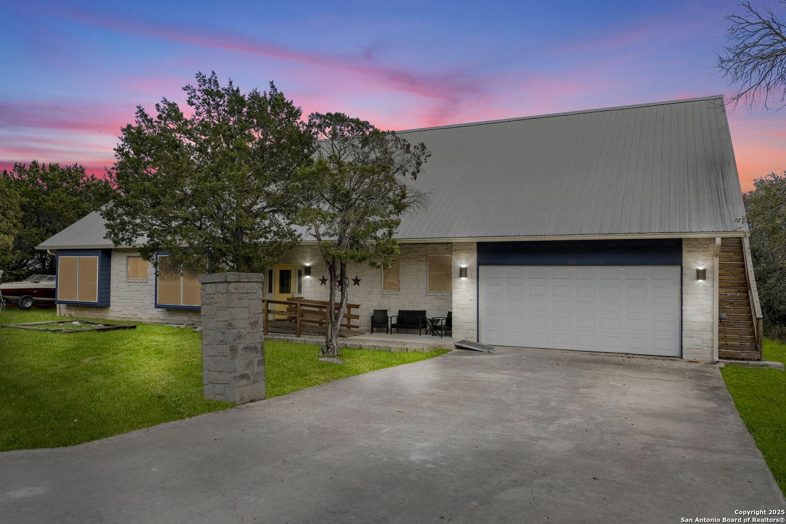 Property Photo: 1562 Bonnyview TX 78133