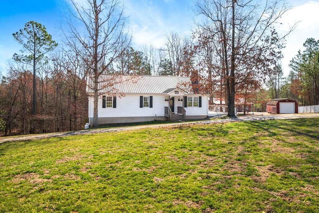 Property Photo: 7601 Amelia Springs Rd VA 23083