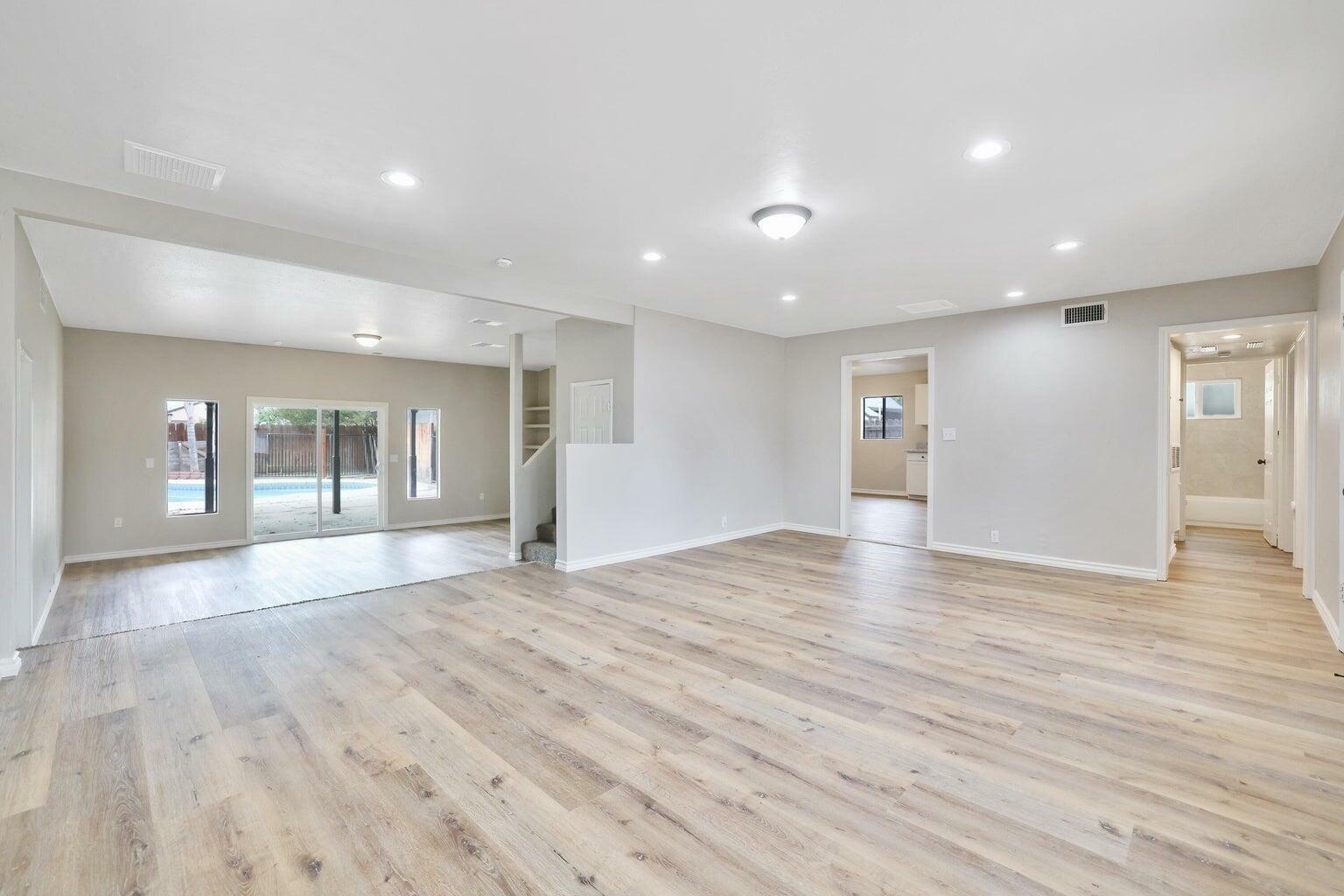 Property Photo: 713 S Jacob Street CA 93277