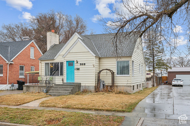 Property Photo: 352 S 100 W UT 84337