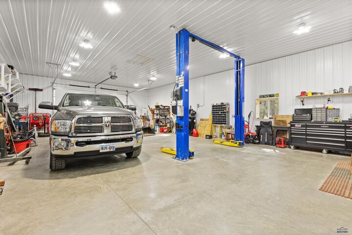 Property Photo: 20761 Boulder Creek Rd SD 57785