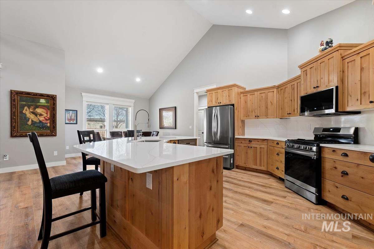 Property Photo: 742 W Caine St ID 83646