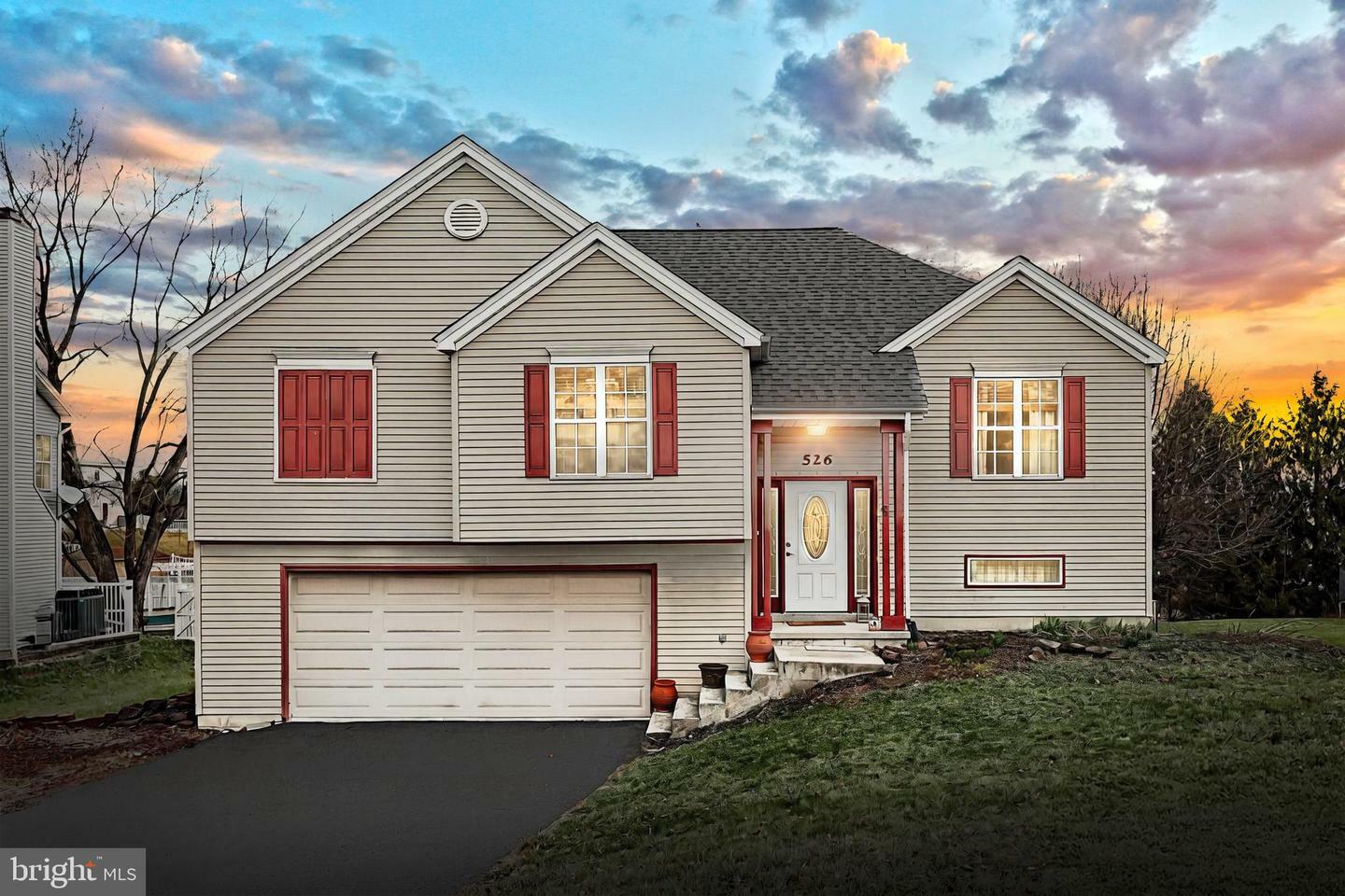 526 Big Sky Drive  Etters PA 17319 photo