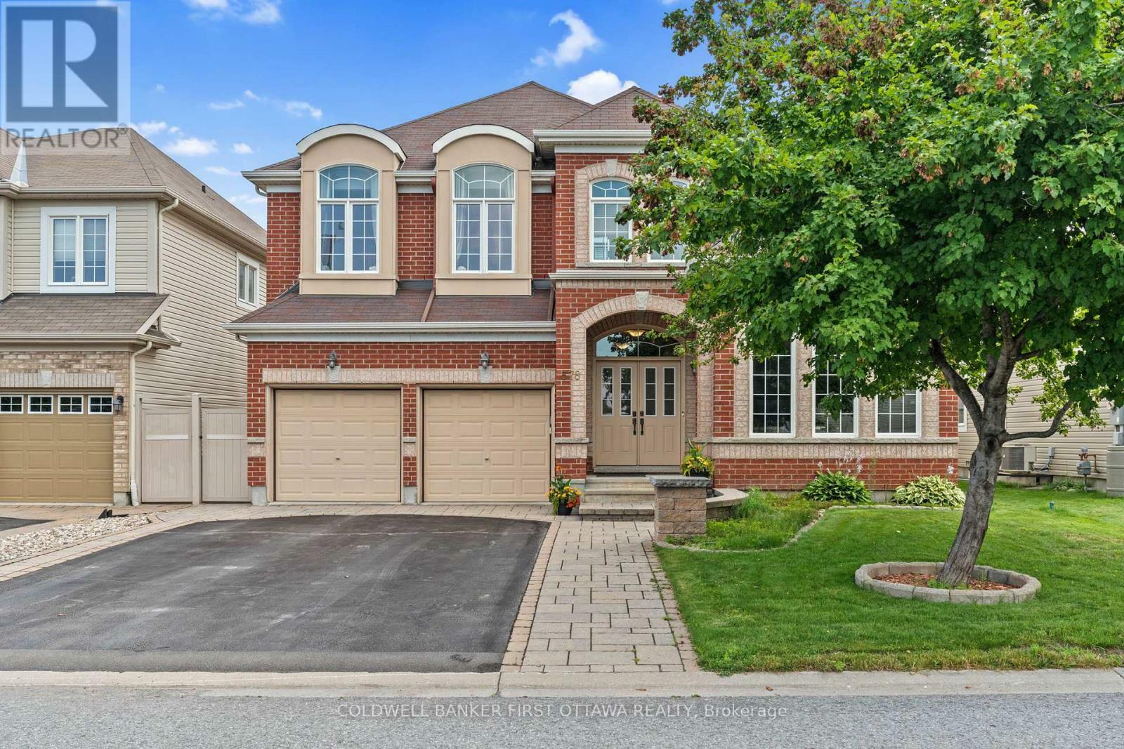 Property Photo: 578 Anjana Circle ON K2J 0C9