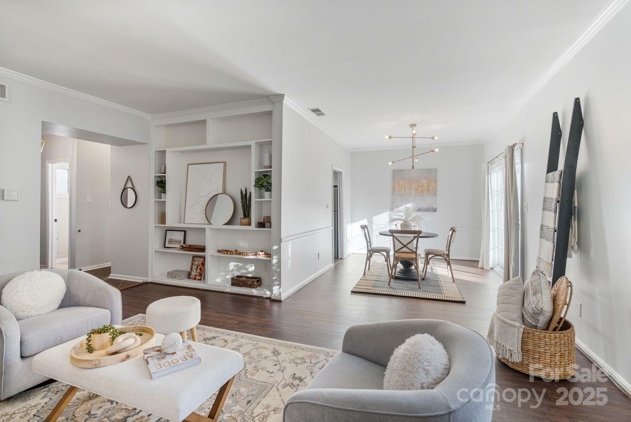 5909 Quail Hollow Road B  Charlotte NC 28210 photo