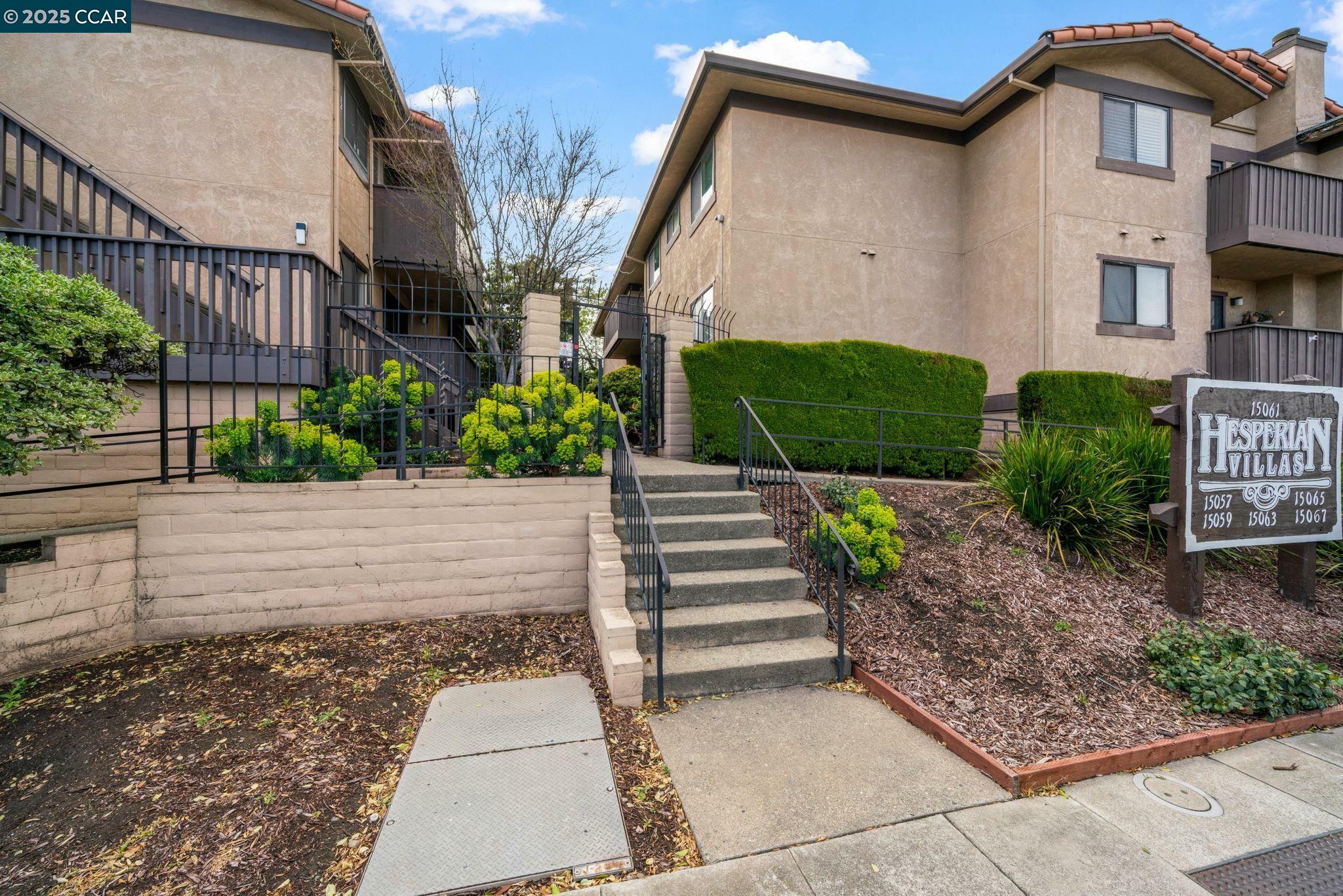 15067 Hesperian Blvd 11  San Leandro CA 94578 photo