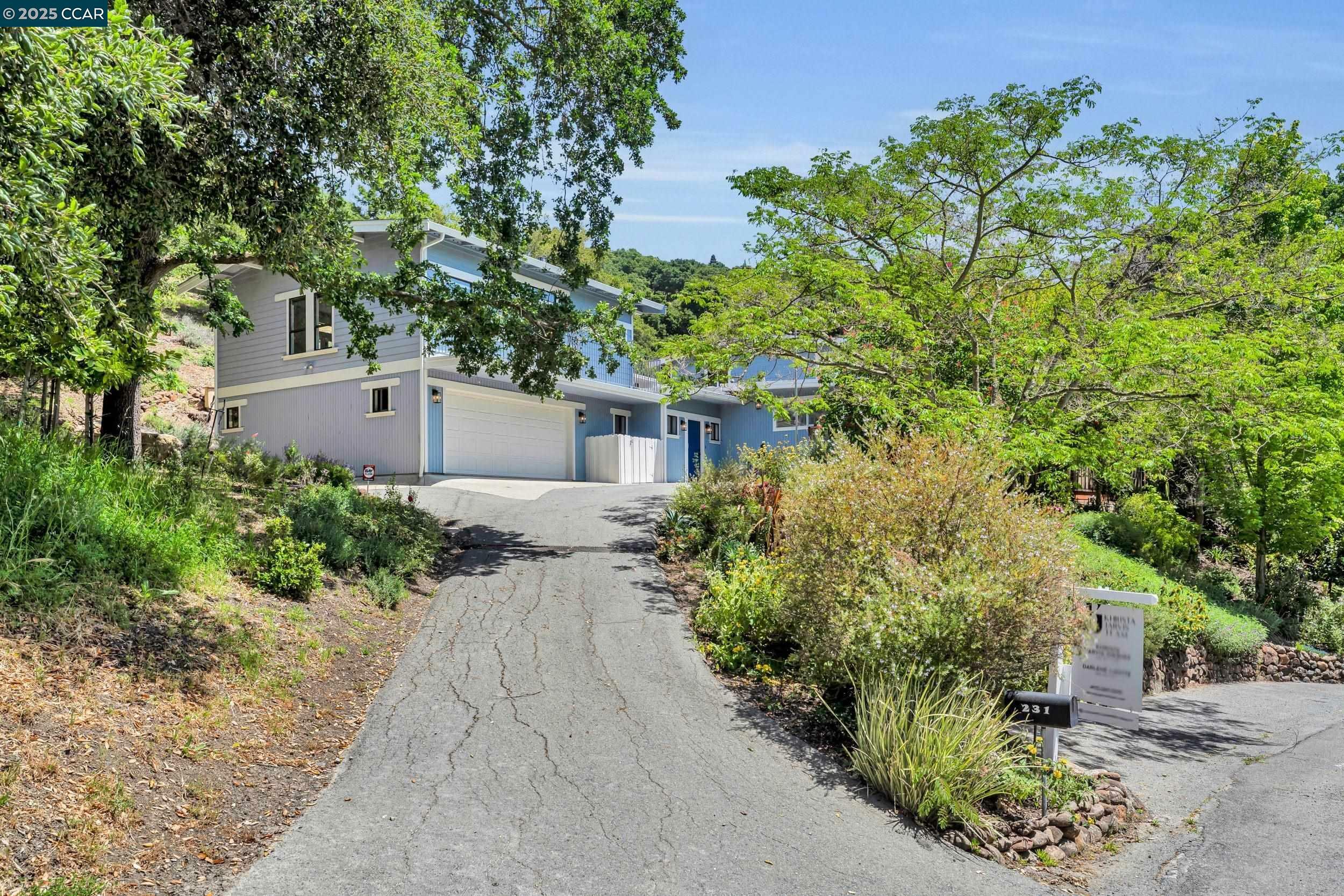 Property Photo: 231 Orchard Rd CA 94563