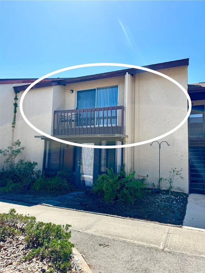 2632 Hidden Lake Drive N E  Sarasota FL 34237 photo