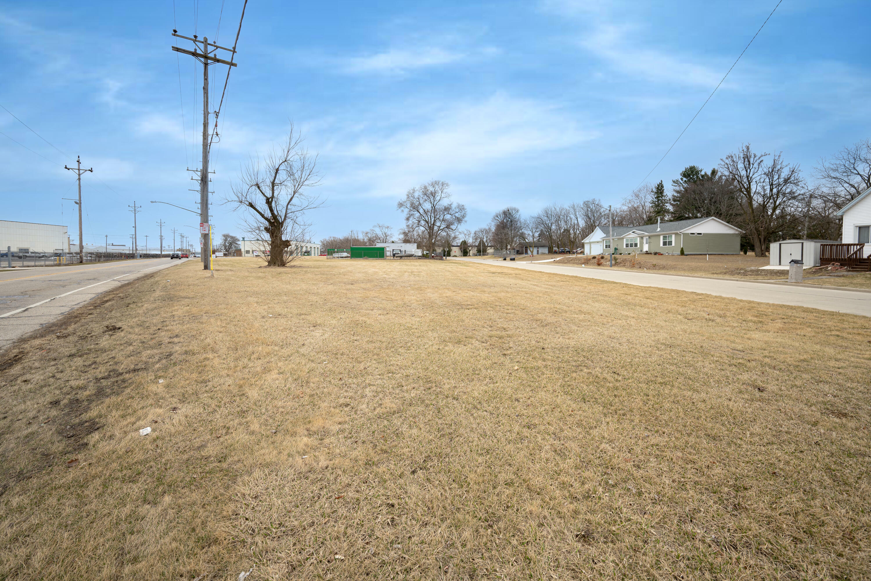 Property Photo: 5329 S Whitnall Ave WI 53110