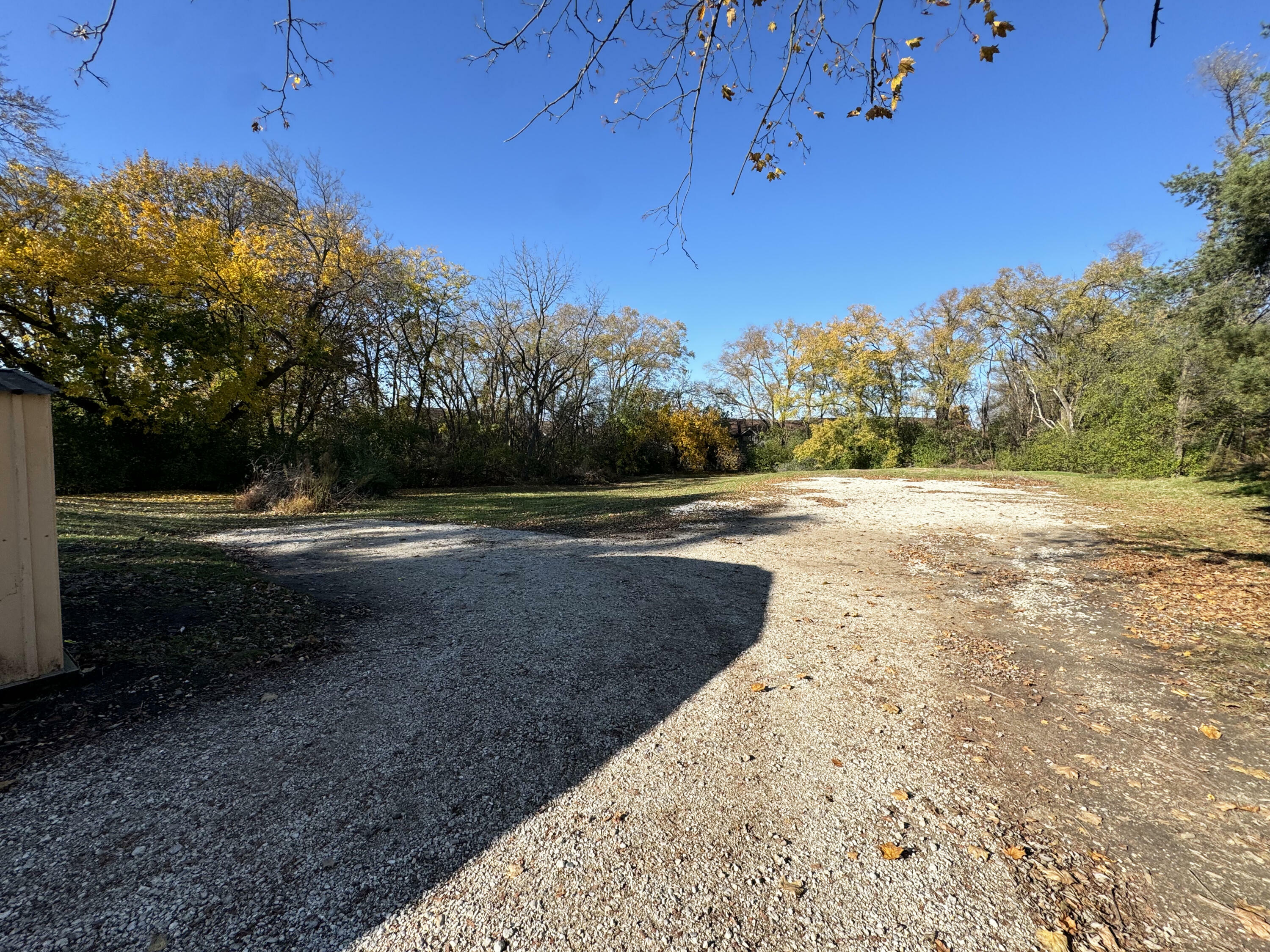 Property Photo: 1806 E Main St WI 53186