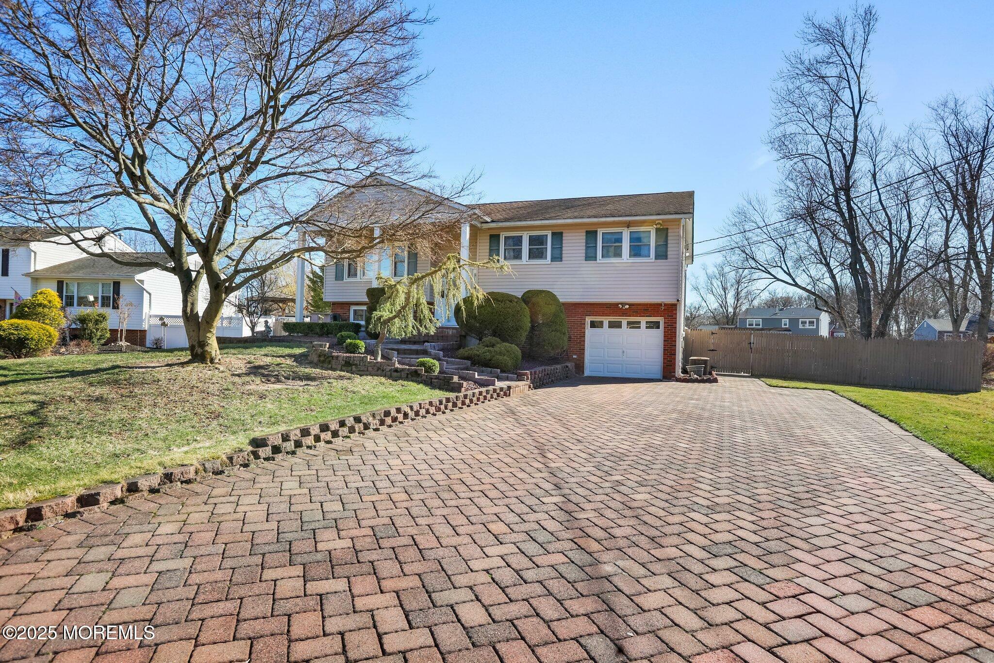 11 Eliot Road  Manalapan NJ 07726 photo