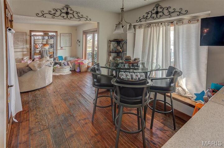 Property Photo: 836 E Highway N MO 63385