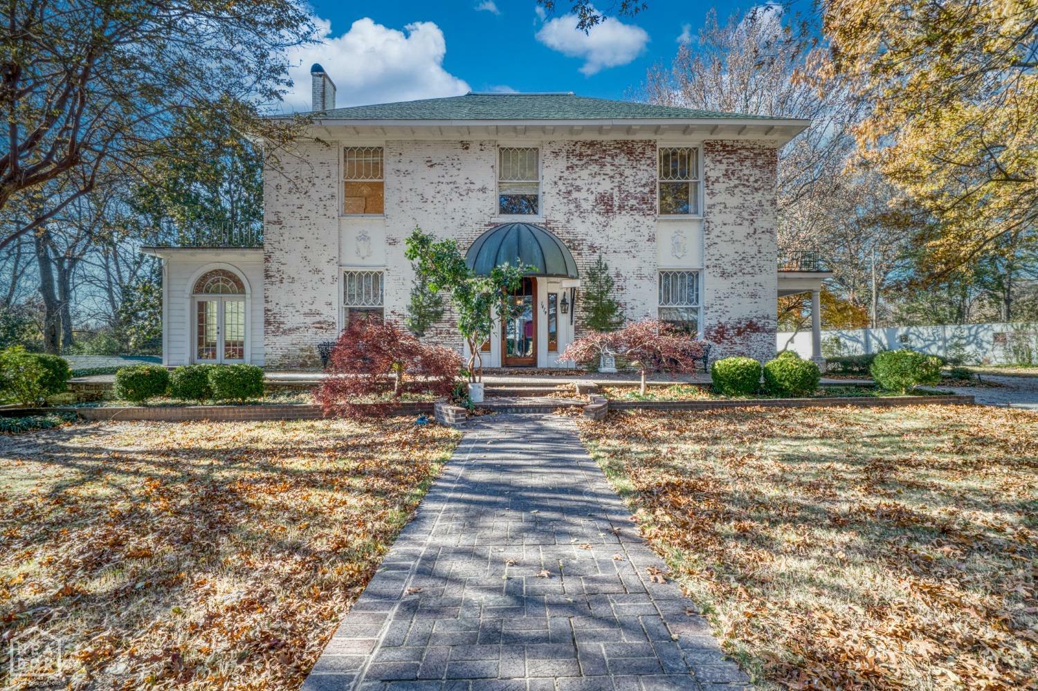 1419 S Main Street  Jonesboro AR 72401 photo